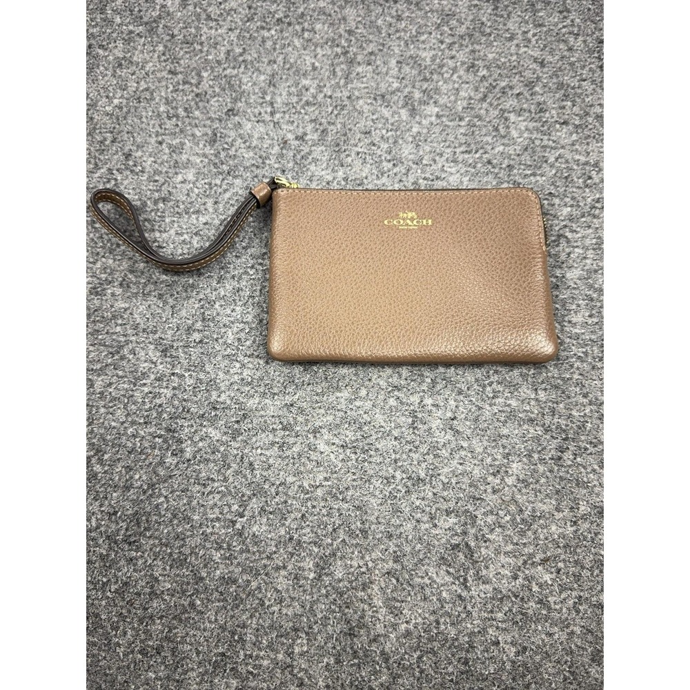 Coach Wristlet Wallet Womens One Size Brown Pebbled Leather Zip Pouch Logo
